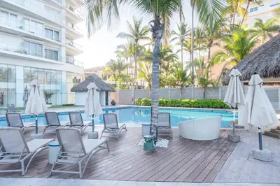 Plano de Beautiful View on 23rd Floor Beach Front at Camino Al Mar