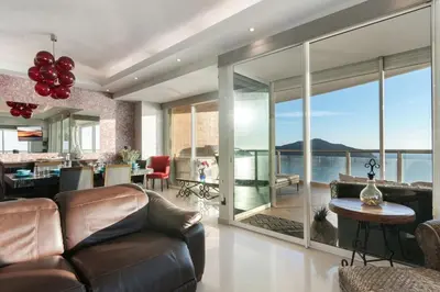 Paisaje cerca de este apartamento