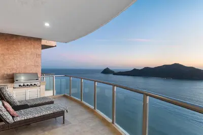 Paisaje cerca de este apartamento