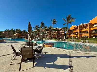 Piscina en o cerca de Depa en EDM planta baja a pie de playa
