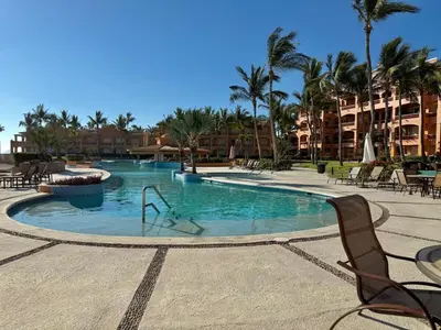 Piscina en o cerca de Depa Frente a la Playa con Vistas en EDM