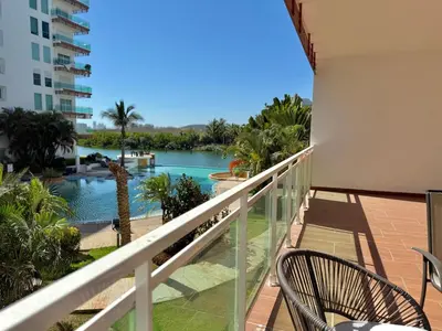 Vista de un río cerca de este apartamento
