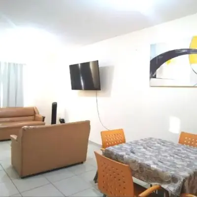 Excelente casa cómoda