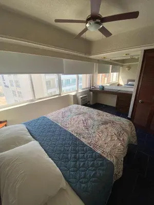 Cama o camas de una habitación en Departamento en Mazatlan zona dorada a PIE DE PLAYA