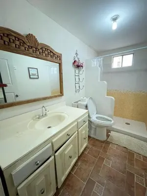 Un baño de Casa De la Rosa