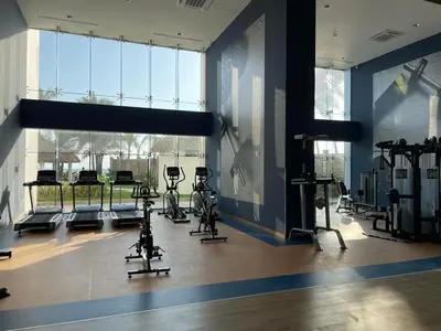 Gimnasio o instalaciones de fitness de Lujoso y Bonito Apartamento a Orilla de Playa
