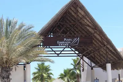 Certificado, premio, señal o documento que está expuesto en Casa Punta Esmeralda Beach, Pools, Kayaks