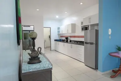 Una cocina o zona de cocina en Apartamentos Torre II Condominios - Pet Friendly