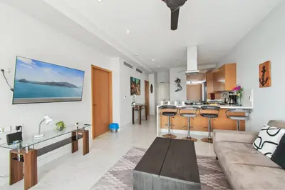Plano de Beautiful Long stay Unit with Premium Ameneties