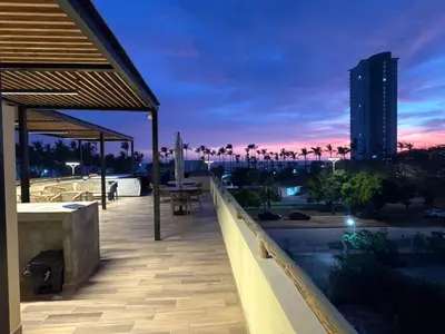 Un balcón o terraza de Depa en Cerritos OCEANNA 423 AB - Frente Acceso a Playa