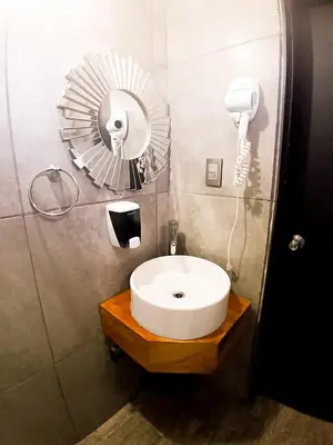 Un baño de Estancia luxury central, Paseo Durango