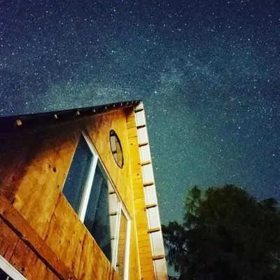 Edificio en el que se encuentra el camping