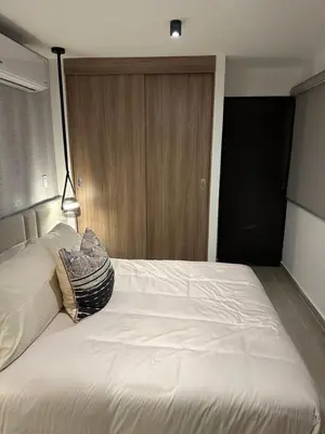 Cama o camas de una habitación en Cómoda y moderna habitación