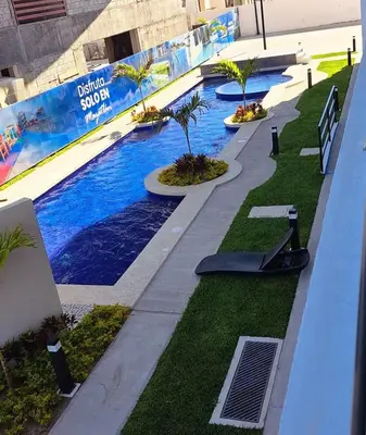 Piscina en o cerca de Marina Cerritos de Lujo - Azul Cielo - 5 Albercas