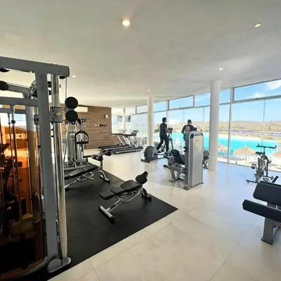 Gimnasio o instalaciones de fitness de Condominio de Lujo con Laguna artificial y Hermosas Vistas