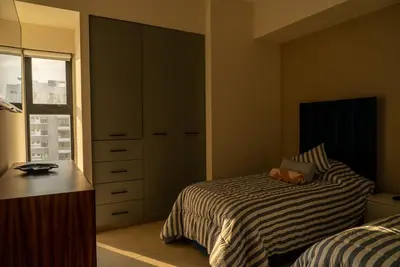 Cama o camas de una habitación en Sunlit & Sea View