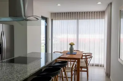Una cocina o zona de cocina en Sunrise & View