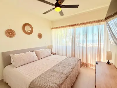 Cama o camas de una habitación en Departamento a pie de playa, vista al Mar, Cerritos, Mazatlan