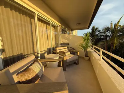 Un balcón o terraza de Departamento a pie de playa, vista al Mar, Cerritos, Mazatlan