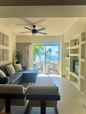 Zona de estar de Departamento a pie de playa, vista al Mar, Cerritos, Mazatlan