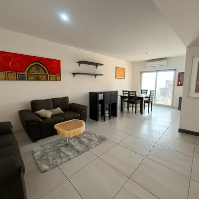 Zona de estar de Casa Privada en Zona Cantera