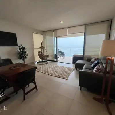 Condominio Frente al Mar