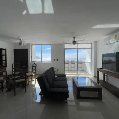 Entire penthouse with sea view in Zona Dorada - 3 bedrooms