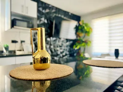 Una cocina o zona de cocina en Departamento Moderno Negr0 Caramel 3 Min Malecón