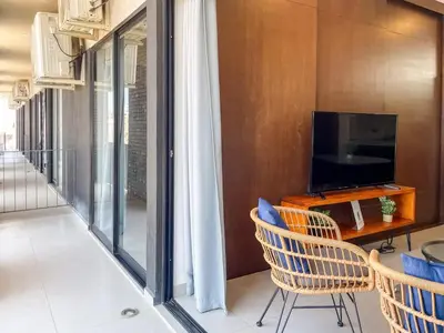 Plano de Charming Apartment w Pool 3 Blocks to Beach