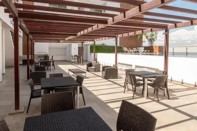 Plano de Apartment for 6 on the first floor with pool
