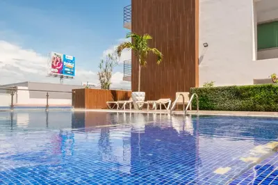 Plano de Apartment for 6 on the first floor with pool
