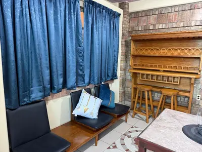 Zona de estar de Departamento Nuevo Céntrico con vista hacia la catedral