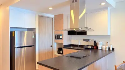 Una cocina o zona de cocina en ELEVE – Lujo frente al mar en la mejor ubicación de Mazatlán