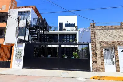 Edificio en el que se encuentra el apartamento