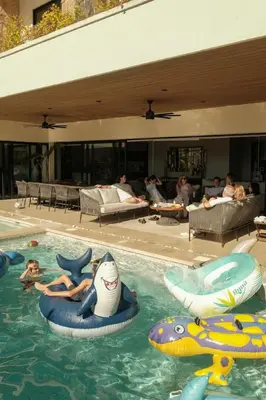 Piscina en o cerca de CASA 1111 MEDIUM
