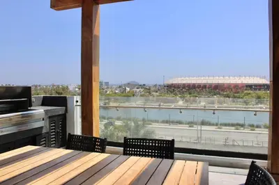 Un balcón o terraza de Vista al Mar desde el piso 20, Moderno Con Alberca