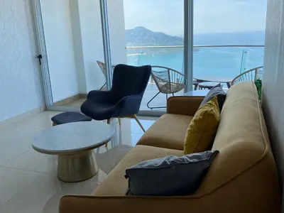 Plano de Camino al Mar, beach front luxury condo, 3 bedrooms