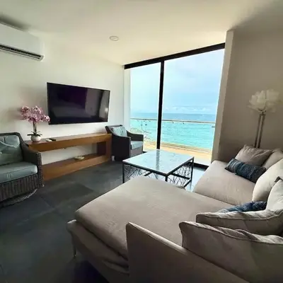 Boca de Cielo 601 Malecón