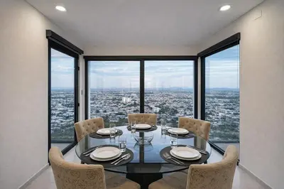 Zona de estar de 24k Propiedades Premium Condo on Malecon with Ocean View Sleeps 6