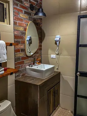 Un baño de Súper loft con excelente ubicación