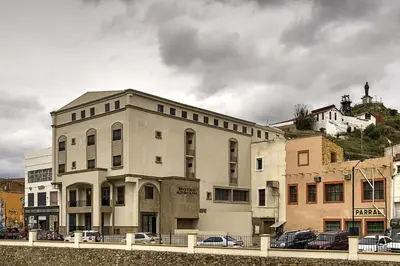 Edificio en el que se encuentra el hotel