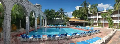 Piscina en o cerca de El Cid Granada Hotel & Country Club
