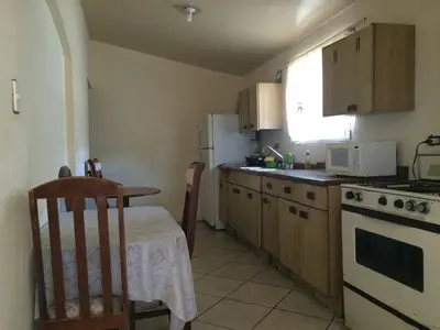 Una cocina o zona de cocina en Blanquita guesthouse