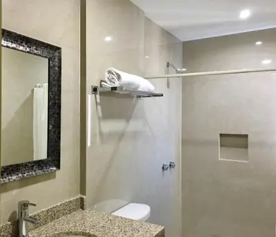 Un baño de Hotel del Valle