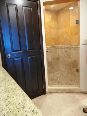 Un baño de Las Villas Hotel & Golf By Estrella del Mar