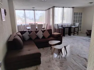 Zona de estar de Amplio Condominio Ibis Mazatlán Zona dorada