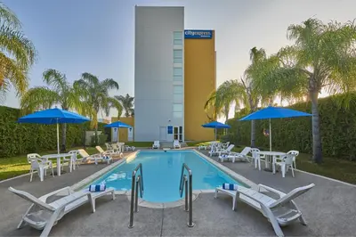 Piscina en o cerca de City Express by Marriott Mazatlan