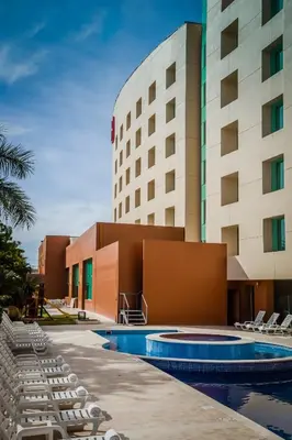 Piscina en o cerca de Fiesta Inn Culiacan