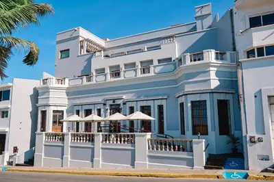 Edificio en el que se encuentra el hotel