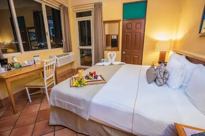 Cama o camas de una habitación en Best Western Posada Freeman